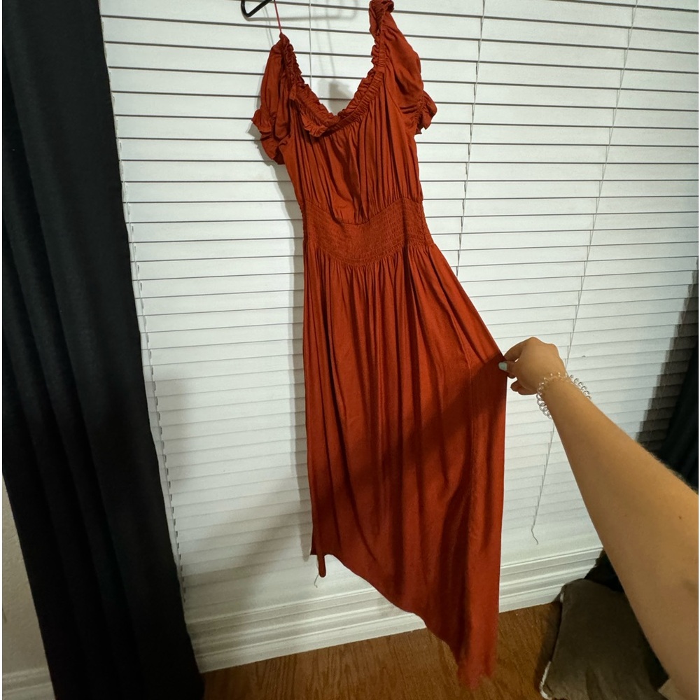 Brand new- off the shoulder midi dress